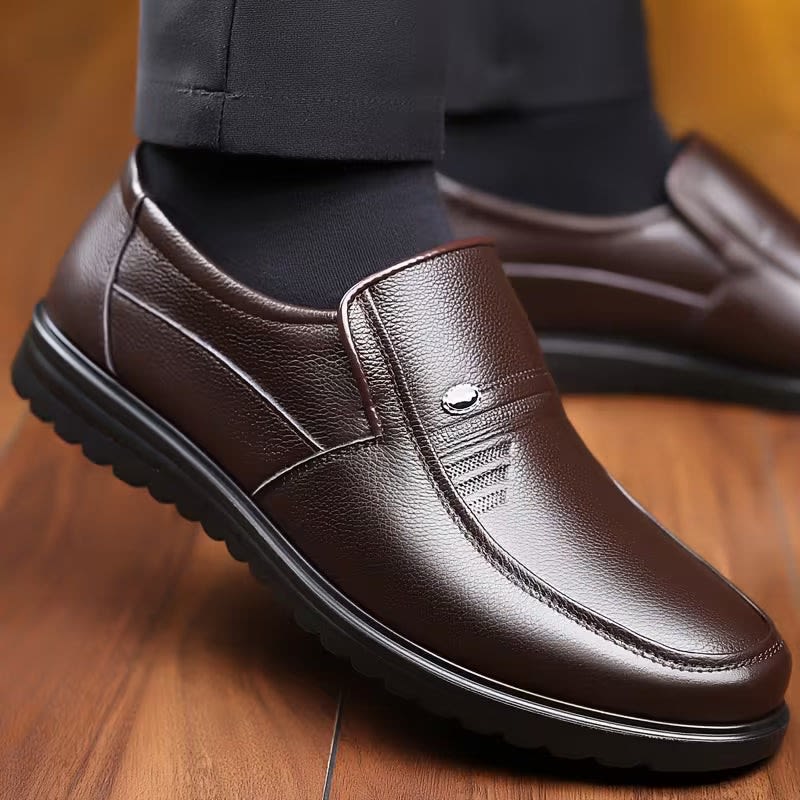 Maverick Lug Sole Slip On Loafers_4