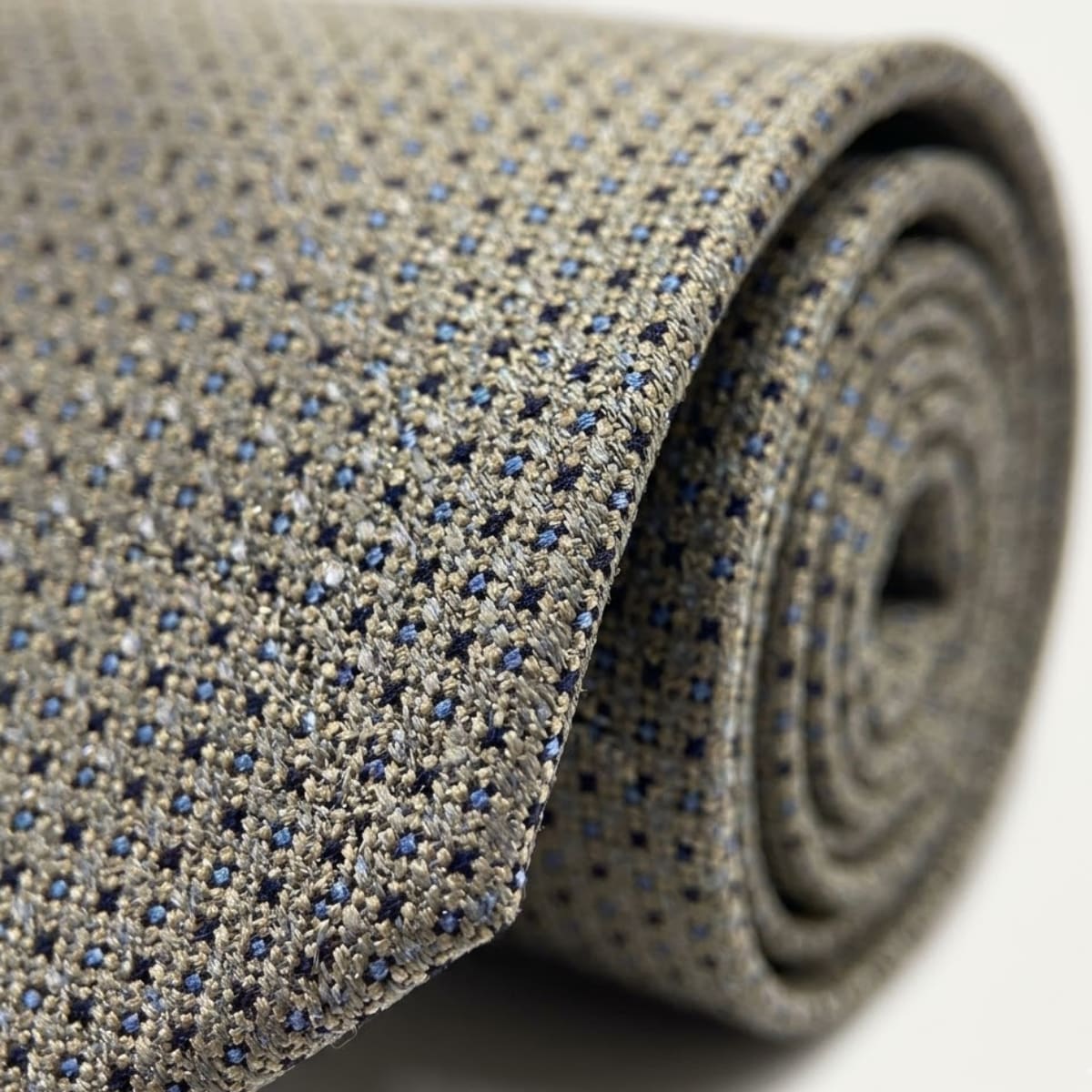 Ravi Champagne Micro Dot Tie_5