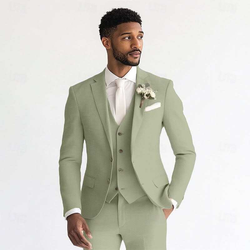 Kincaid Slim Fit Three Piece Suit_7