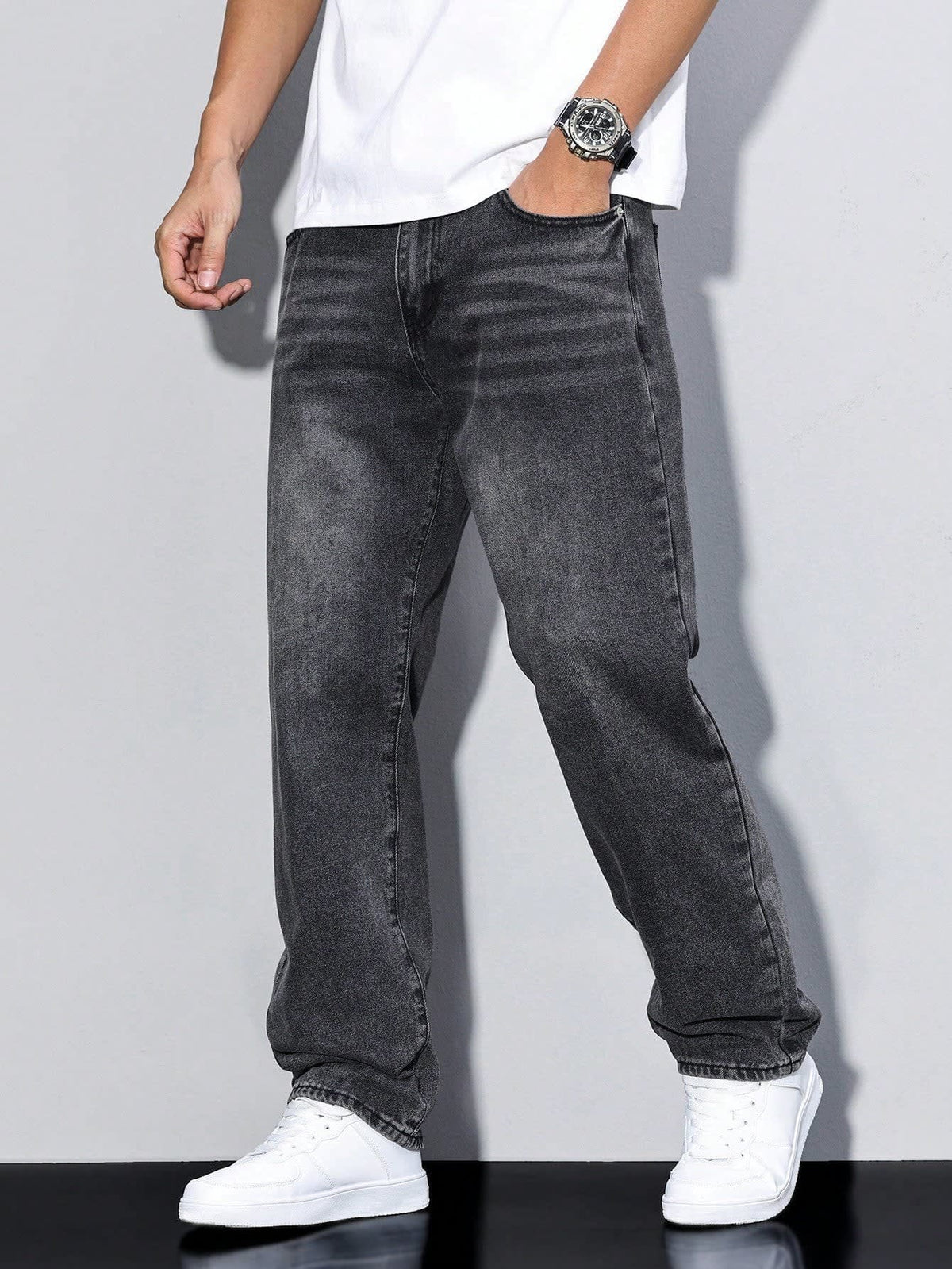 Stone Straight Leg Jeans_19