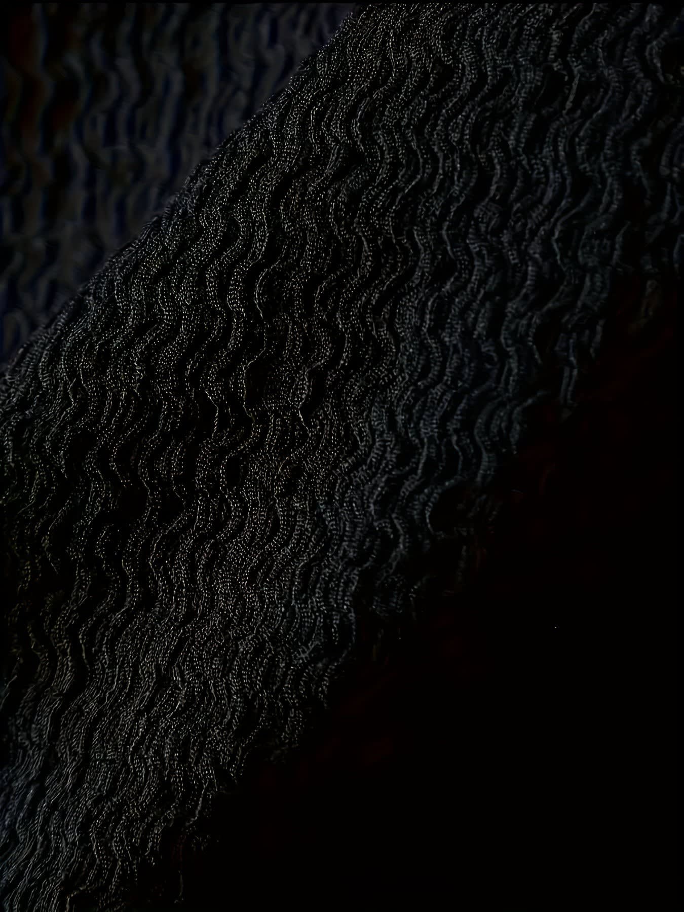 Gilroy Crinkle Texture Notch Neck Tank Top_17