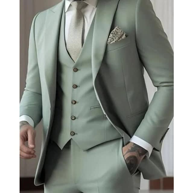 Malcolm Peak Lapel Three Piece Suit_2