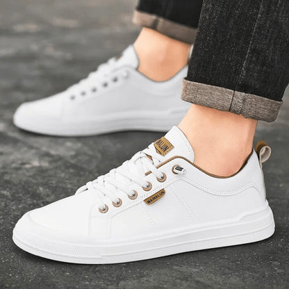 Finn Leather Low Top Sneakers_3