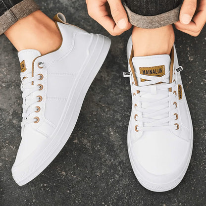 Finn Leather Low Top Sneakers_5