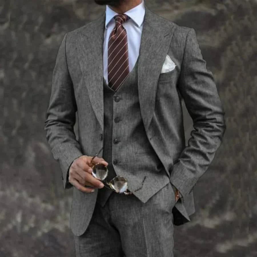 Meade Slim Fit Business Suit
