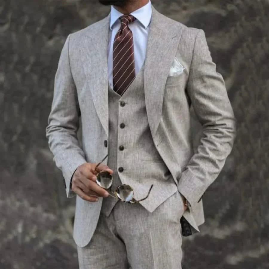 Meade Slim Fit Business Suit