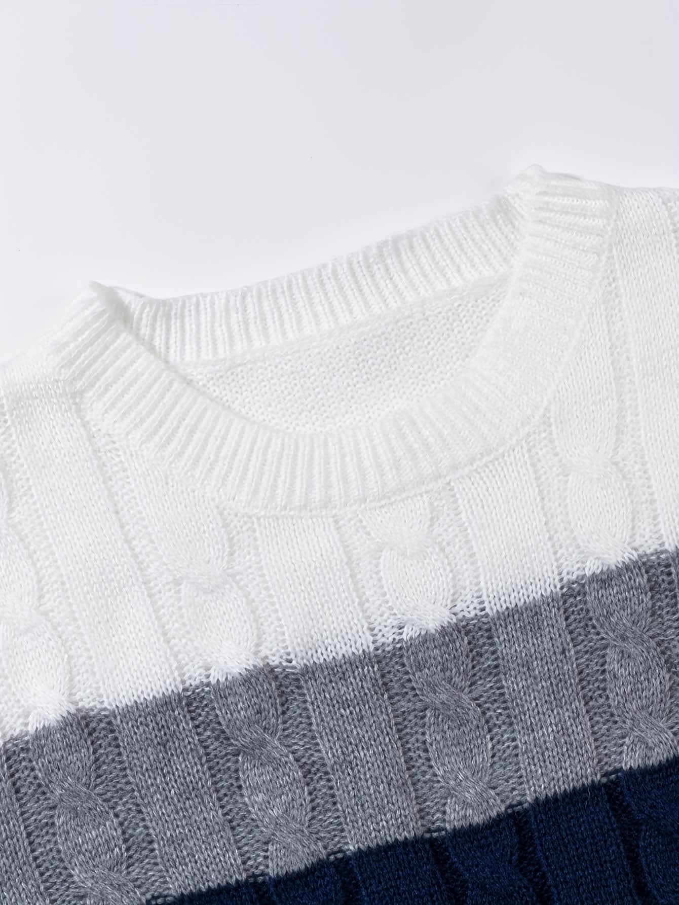 Edison Color Block Cable Knit Sweater_5