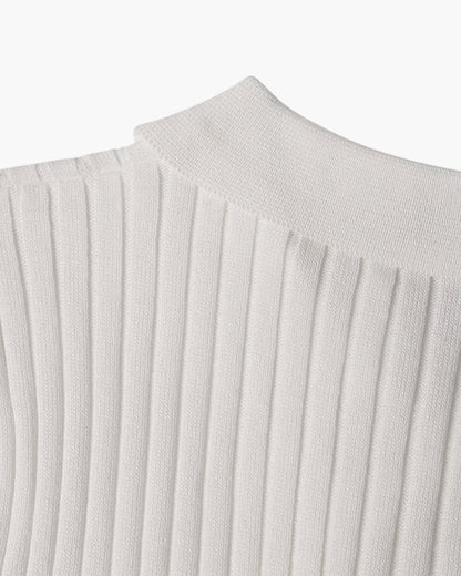 Grayson Ribbed Collared V Neck Polo_9