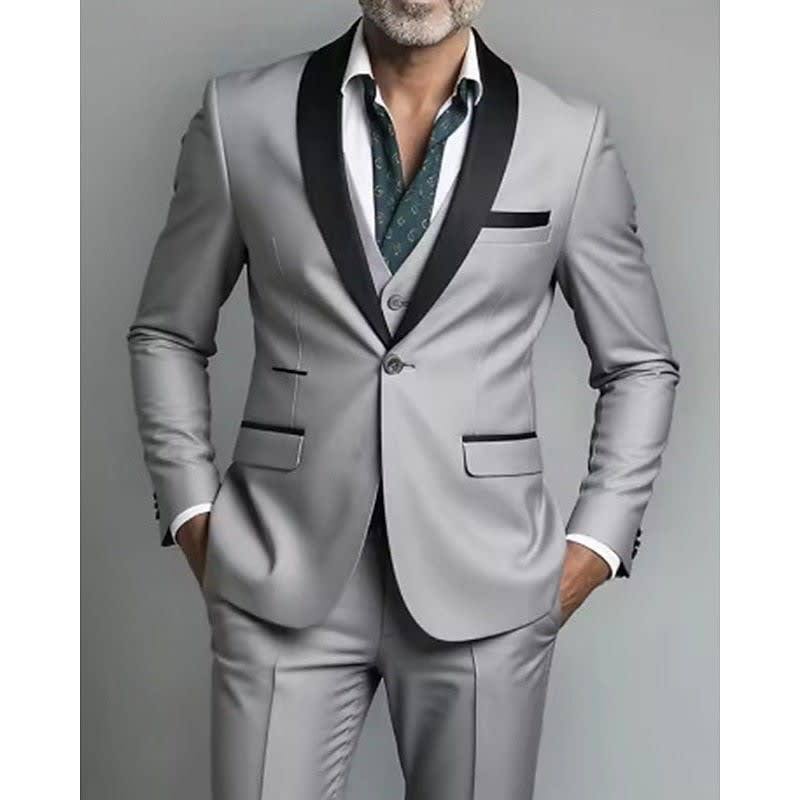 Konrad Shawl Lapel Three Piece Suit_3