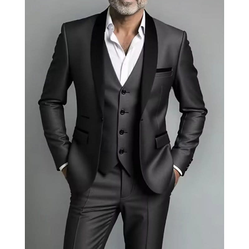 Konrad Shawl Lapel Three Piece Suit_4